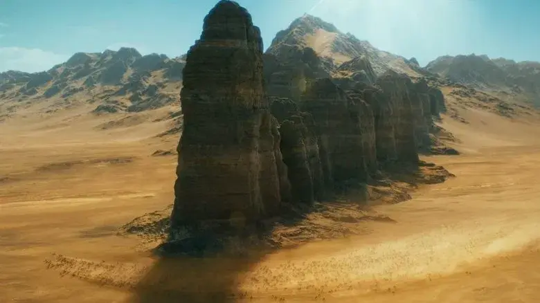 Furiosa: De la saga Mad Max - Fondo