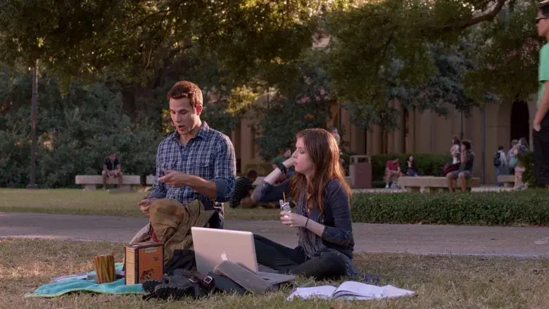 Dando la nota - Fondo