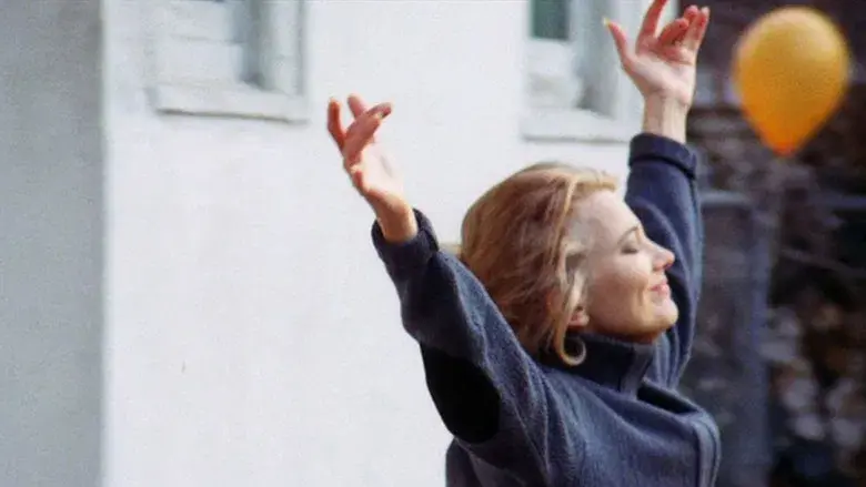 Una mujer bajo la influencia - Fondo