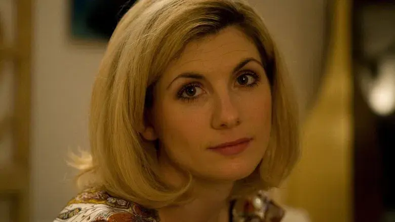 Black Mirror - Fondo