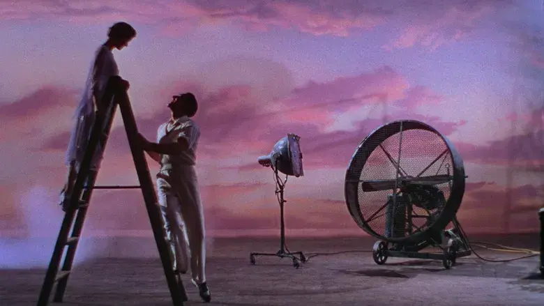 Cantando bajo la lluvia - Fondo