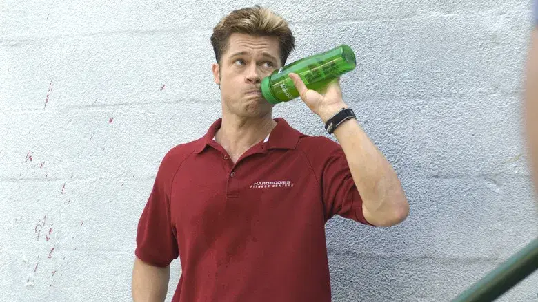 Quemar después de leer - Fondo