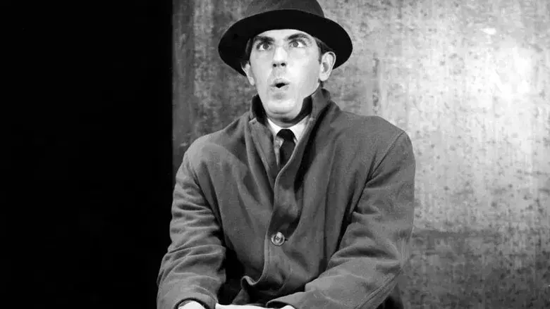 Beyond the Fringe - Fondo