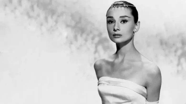 Audrey: más allá del icono - Fondo