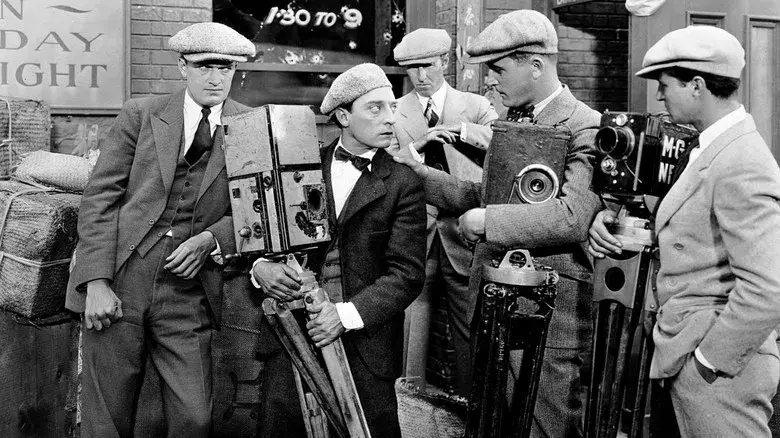 El cameraman - Fondo