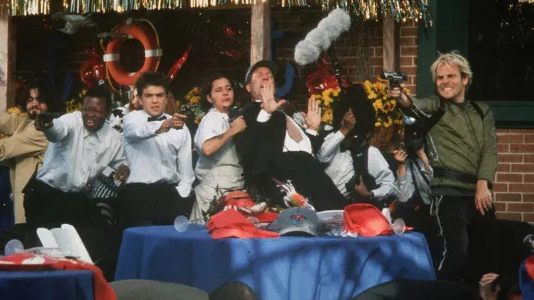 Cecil B. Demente - Fondo