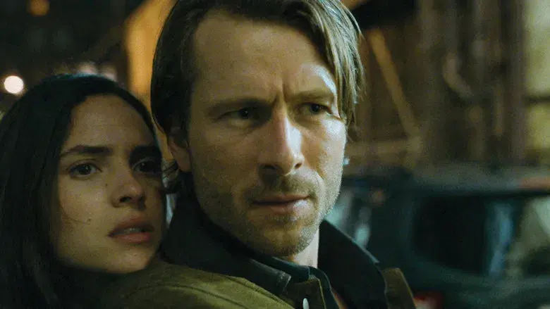 Hit Man. Asesino por casualidad - Fondo