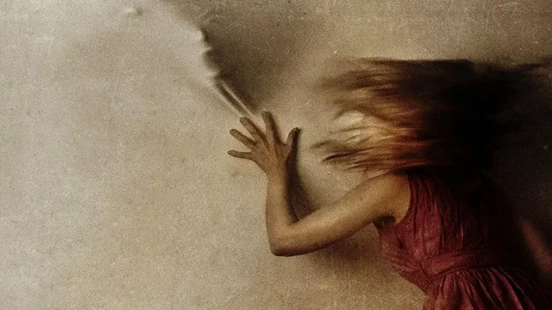 Apartamento 1303: La Maldición - Fondo