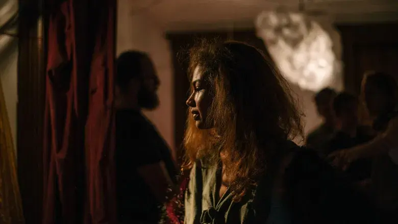 Madeline's Madeline - Fondo