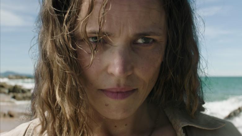 SEND HELP (Enviad ayuda) - Fondo