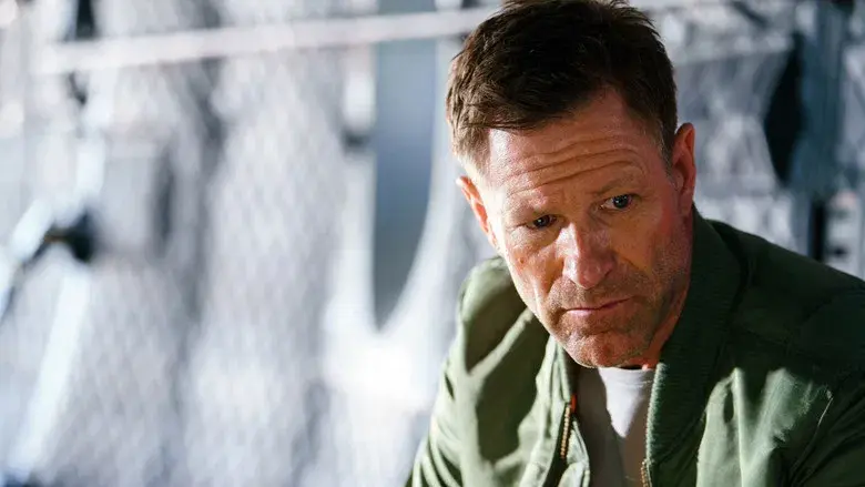 Agente X: Última misión - Fondo