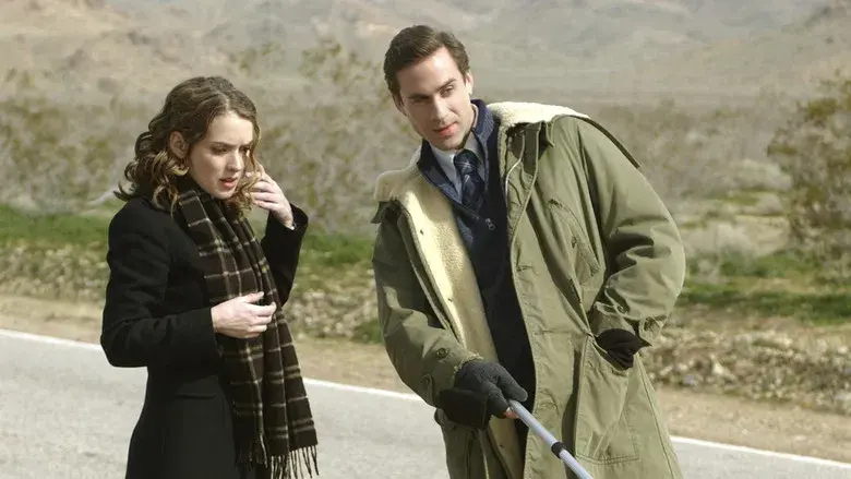 Darwin Awards: muertes de risa - Fondo