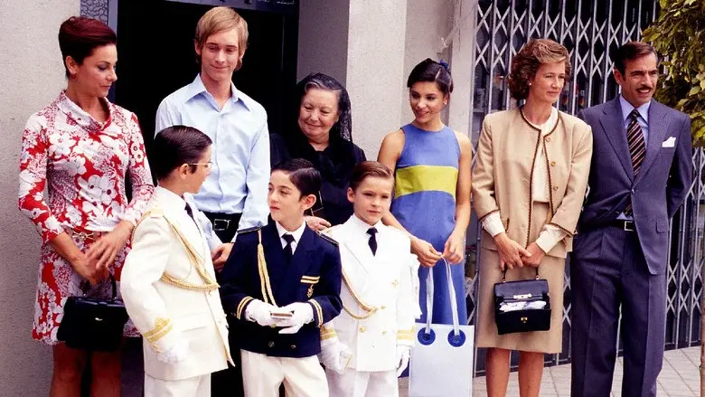 Un cielo lleno de futbolines