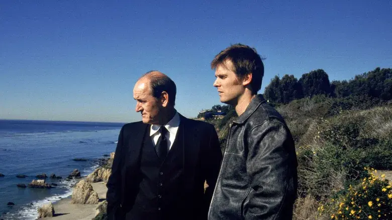 A dos metros bajo tierra - Fondo