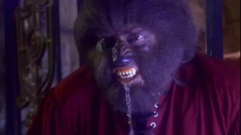 Tomb of the Werewolf - Fondo