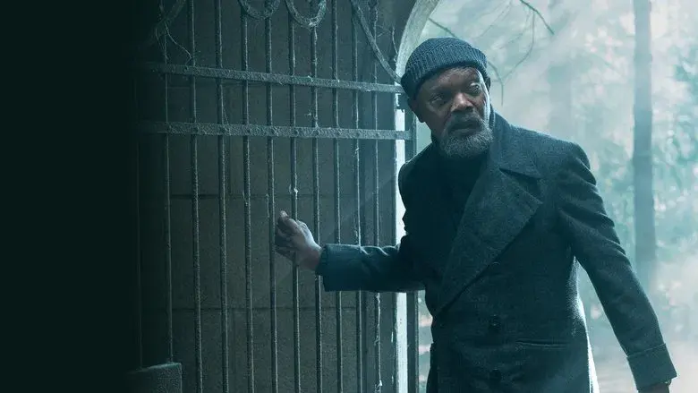 Invasión secreta - Fondo