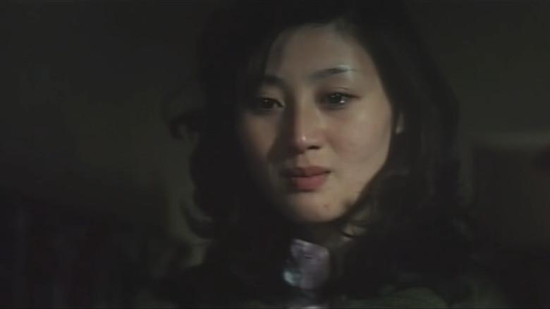 女教師　汚れた噂 - Fondo
