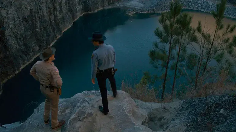 Stranger Things - Fondo