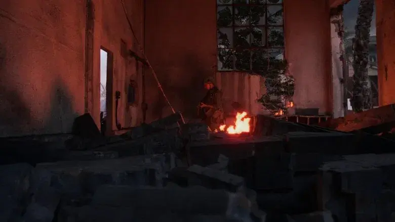 La chaqueta metálica - Fondo