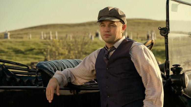 Los asesinos de la luna - Fondo