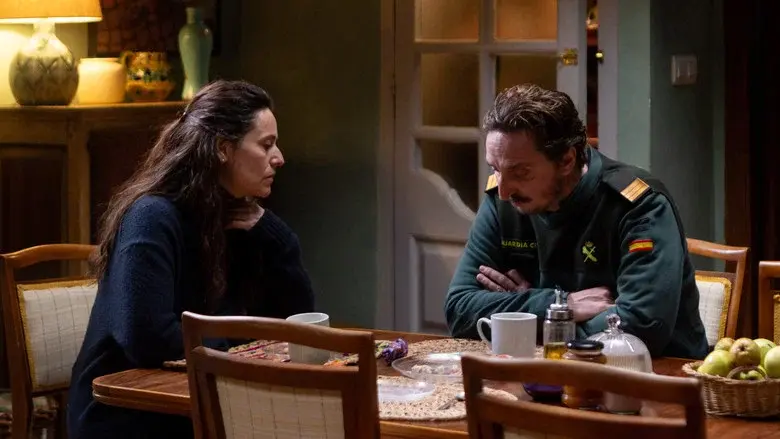 El cuco de cristal - Fondo