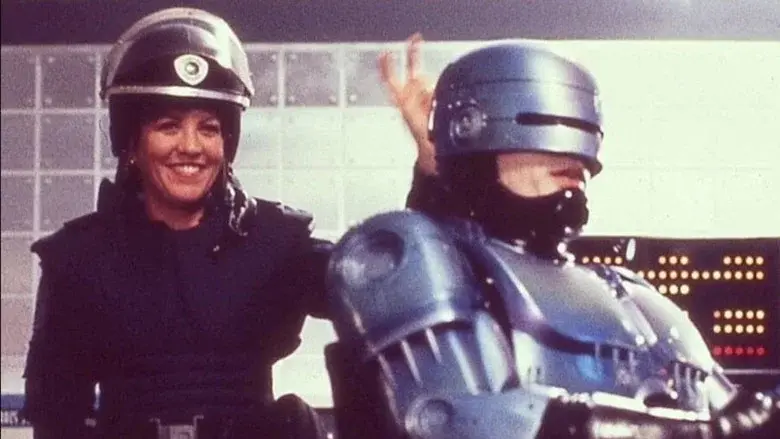 Corporate Wars: The Making of 'RoboCop 2' - Fondo