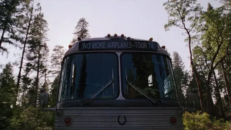 Casi famosos - Fondo