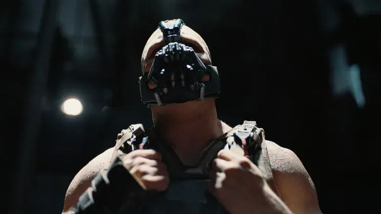 El caballero oscuro: La leyenda renace - Fondo