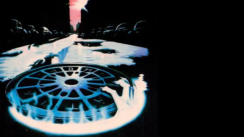 C.H.U.D. - Caníbales Humanoides Ululantes Demoníacos - Fondo