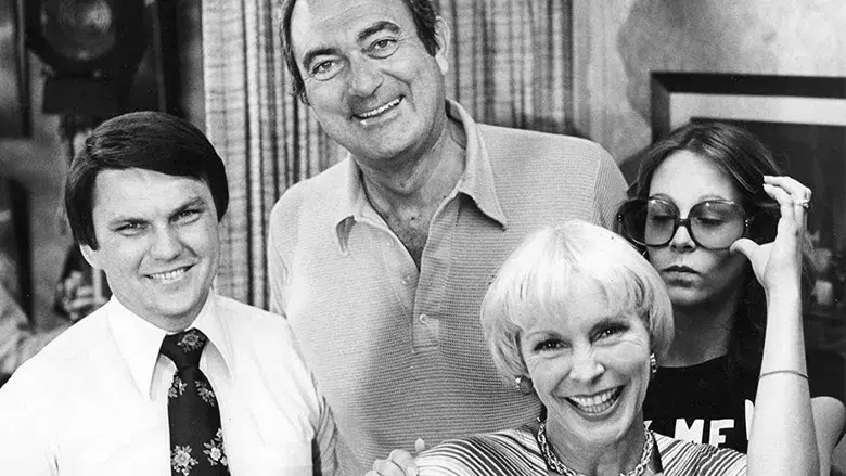 Murder at the World Series - Fondo