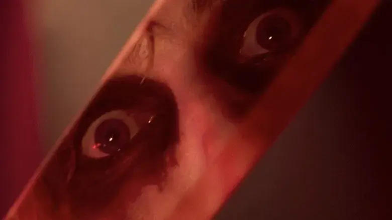 Última noche en el Soho - Fondo