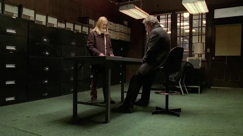 Mothman, la última profecía - Fondo