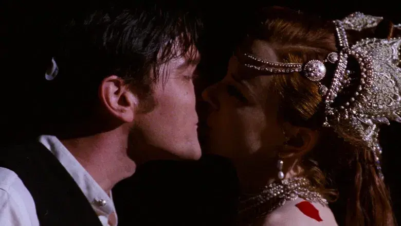 Moulin Rouge - Fondo