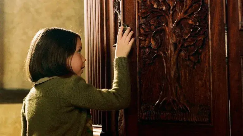 Las crónicas de Narnia: El león, la bruja y el armario - Fondo