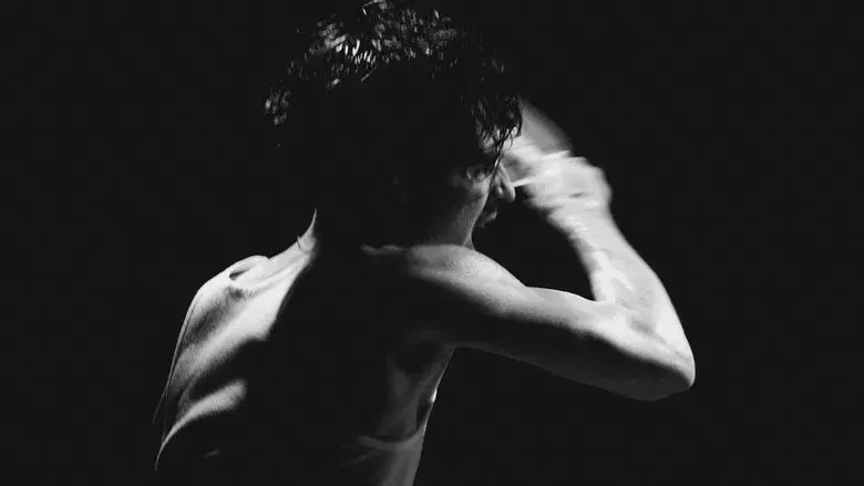 Marty Supreme - Fondo