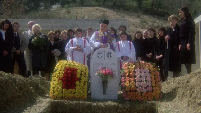La dolce casa degli orrori - Fondo