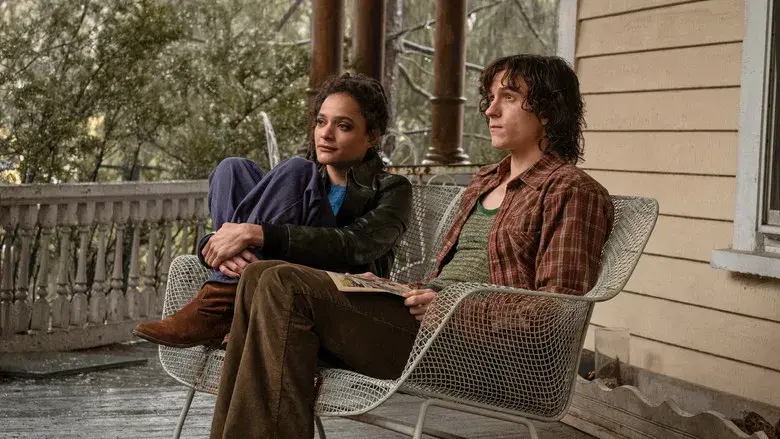 The Crowded Room - Fondo