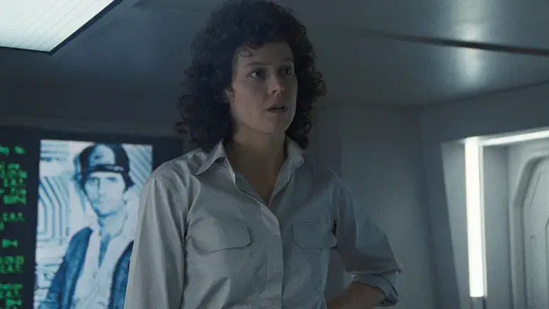 Aliens: El regreso - Fondo