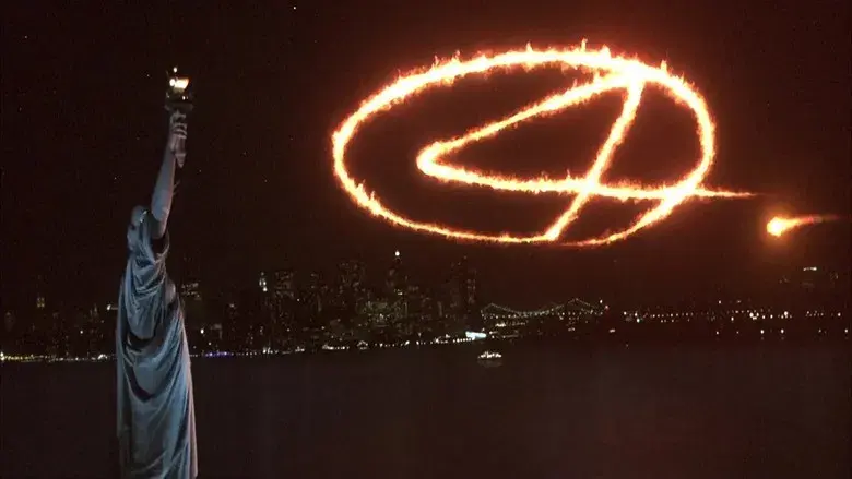 Los 4 fantásticos - Fondo