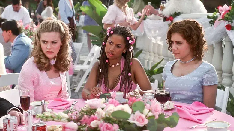 Clueless (Fuera de onda) - Fondo