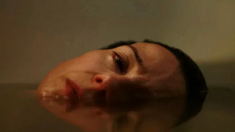 Devuélvemela - Fondo