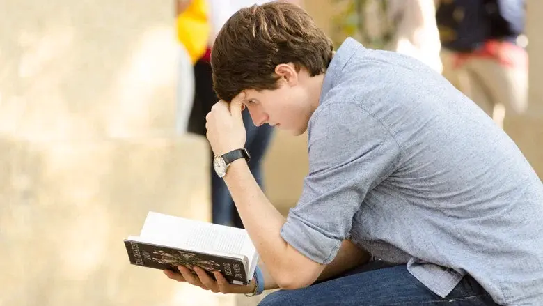 Dios no esta muerto - Fondo