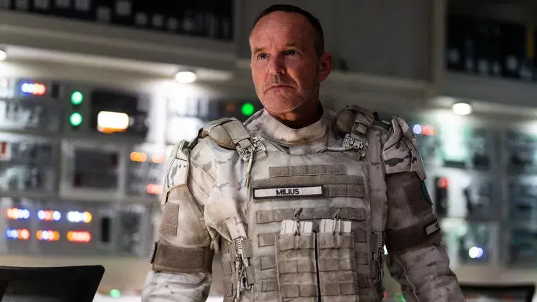 Snowpiercer: Rompenieves - Fondo