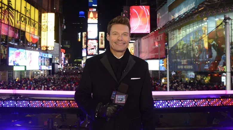 Dick Clark's New Year's Rockin' Eve with Ryan Seacrest - Backdrop