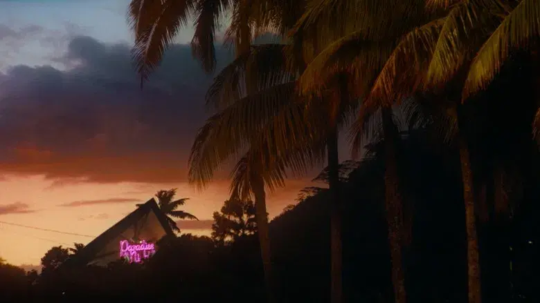 Pacifiction - Tourment sur les îles - Fondo