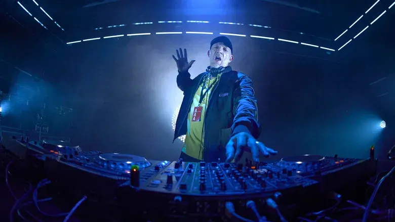 DJ encubierto - Fondo