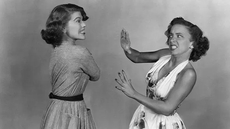 The Red Menace - Fondo