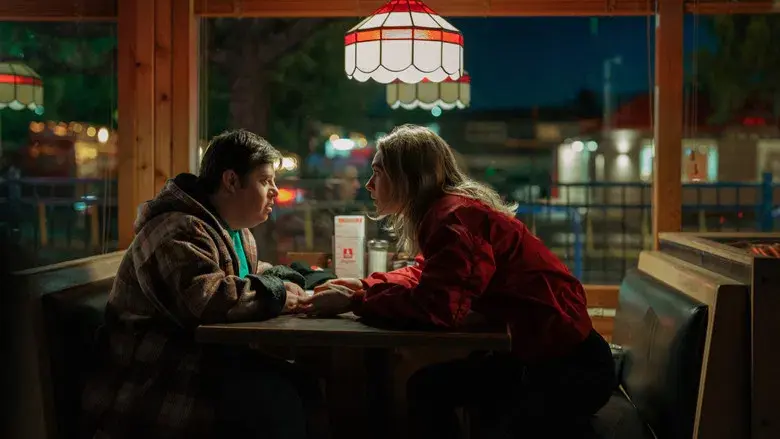 La noche siempre llega - Fondo