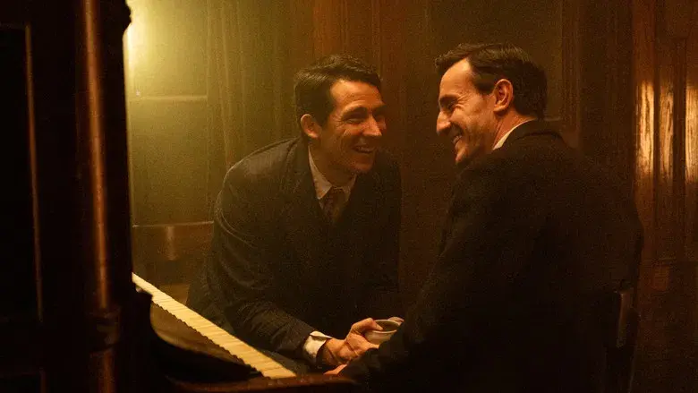 The History of Sound - Fondo