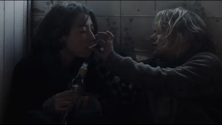 La muerte no existe y el amor tampoco - Fondo